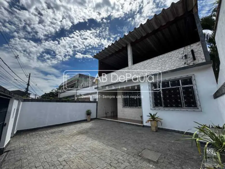 Foto 1 de Casa com 3 quartos à venda, 228m2 em Rio De Janeiro - RJ