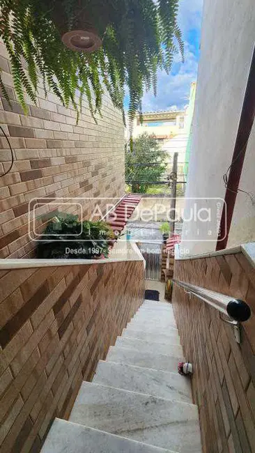 Casa com 2 quartos à venda, 69m2 em Rio De Janeiro - RJ - imagem 4 Foto 4 de Casa com 2 quartos à venda, 69m2 em Rio De Janeiro - RJ