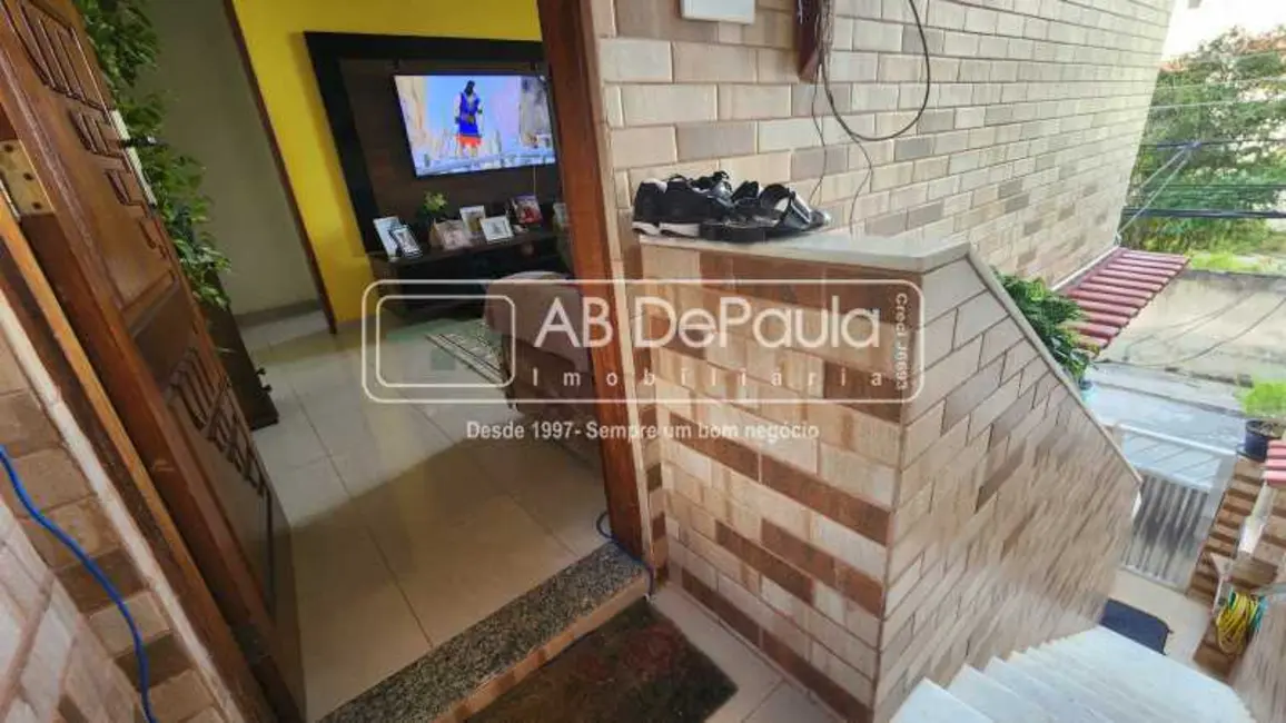 Casa com 2 quartos à venda, 69m2 em Rio De Janeiro - RJ - imagem 2 Foto 2 de Casa com 2 quartos à venda, 69m2 em Rio De Janeiro - RJ