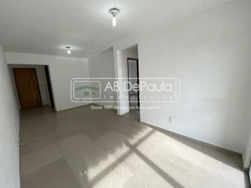 Apartamento com 2 quartos à venda e para alugar, 60m2 em Rio De Janeiro - RJ - imagem 4 Foto 4 de Apartamento com 2 quartos à venda e para alugar, 60m2 em Rio De Janeiro - RJ