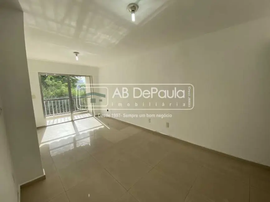 Apartamento com 2 quartos à venda e para alugar, 60m2 em Rio De Janeiro - RJ - imagem 2 Foto 2 de Apartamento com 2 quartos à venda e para alugar, 60m2 em Rio De Janeiro - RJ