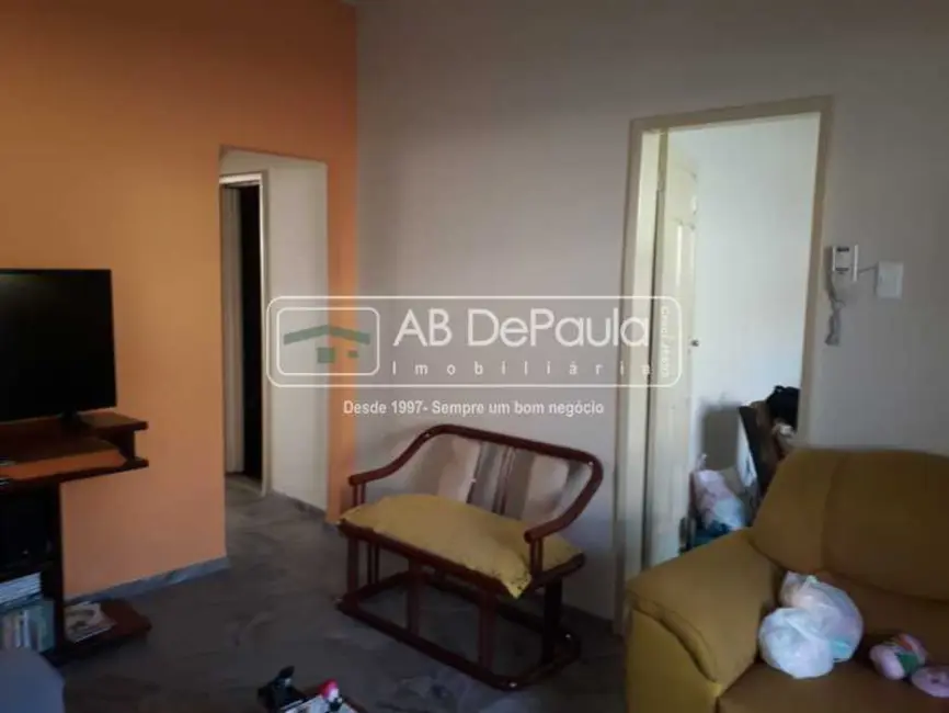 Foto 4 de Casa com 2 quartos à venda, 140m2 em Rio De Janeiro - RJ