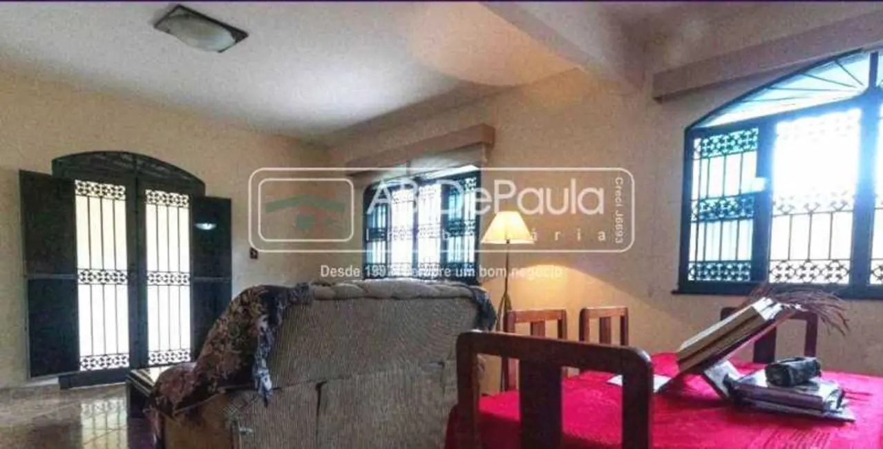 Foto 4 de Casa com 4 quartos à venda, 602m2 em Rio De Janeiro - RJ