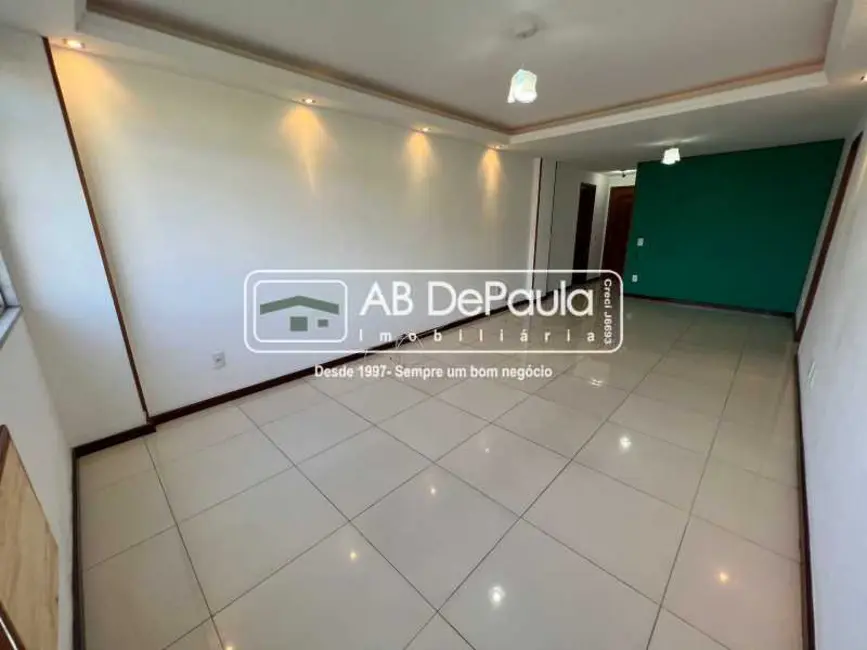 Apartamento com 3 quartos à venda, 130m2 em Rio De Janeiro - RJ - imagem 2 Foto 2 de Apartamento com 3 quartos à venda, 130m2 em Rio De Janeiro - RJ