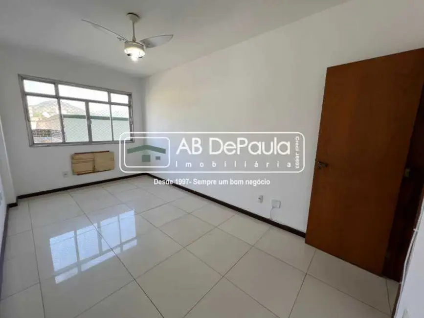 Apartamento com 3 quartos à venda, 130m2 em Rio De Janeiro - RJ - imagem 8 Foto 8 de Apartamento com 3 quartos à venda, 130m2 em Rio De Janeiro - RJ