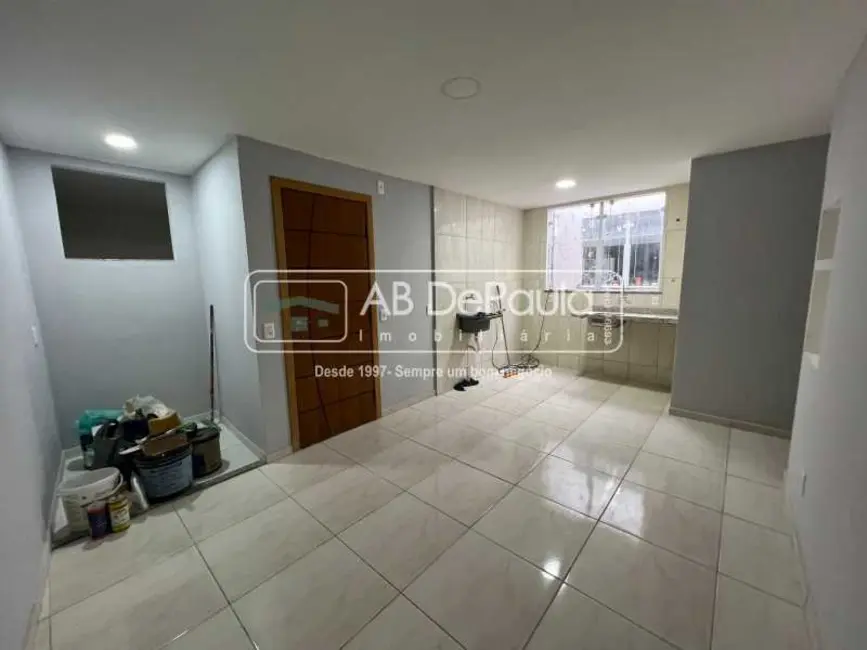 Foto 2 de Apartamento com 2 quartos à venda, 44m2 em Rio De Janeiro - RJ
