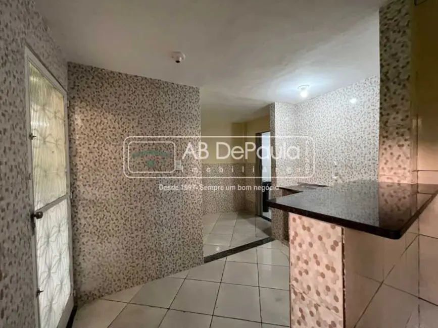 Casa com 2 quartos para alugar, 50m2 em Rio De Janeiro - RJ - imagem 5 Foto 5 de Casa com 2 quartos para alugar, 50m2 em Rio De Janeiro - RJ