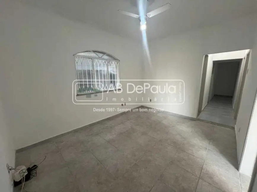 Foto 2 de Casa com 3 quartos à venda, 155m2 em Rio De Janeiro - RJ