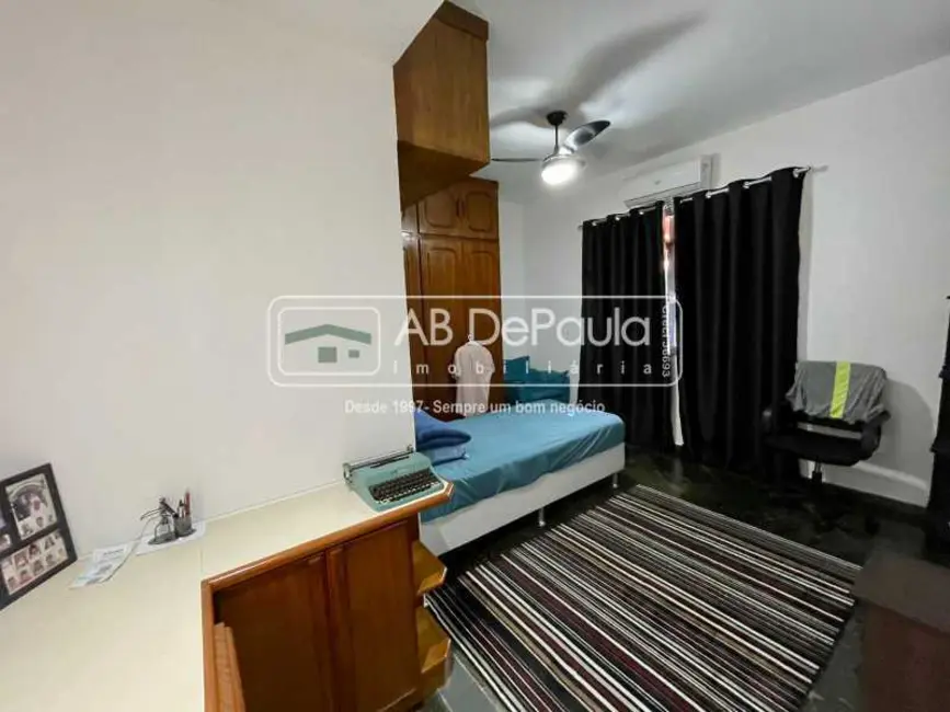 Foto 7 de Casa com 6 quartos à venda, 412m2 em Rio De Janeiro - RJ