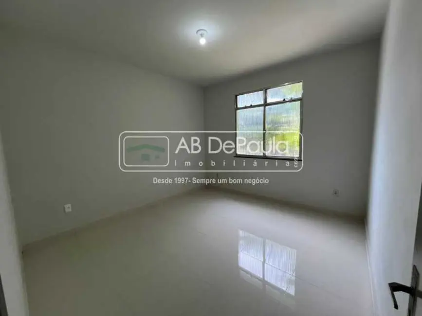 Foto 5 de Apartamento com 2 quartos para alugar, 55m2 em Rio De Janeiro - RJ