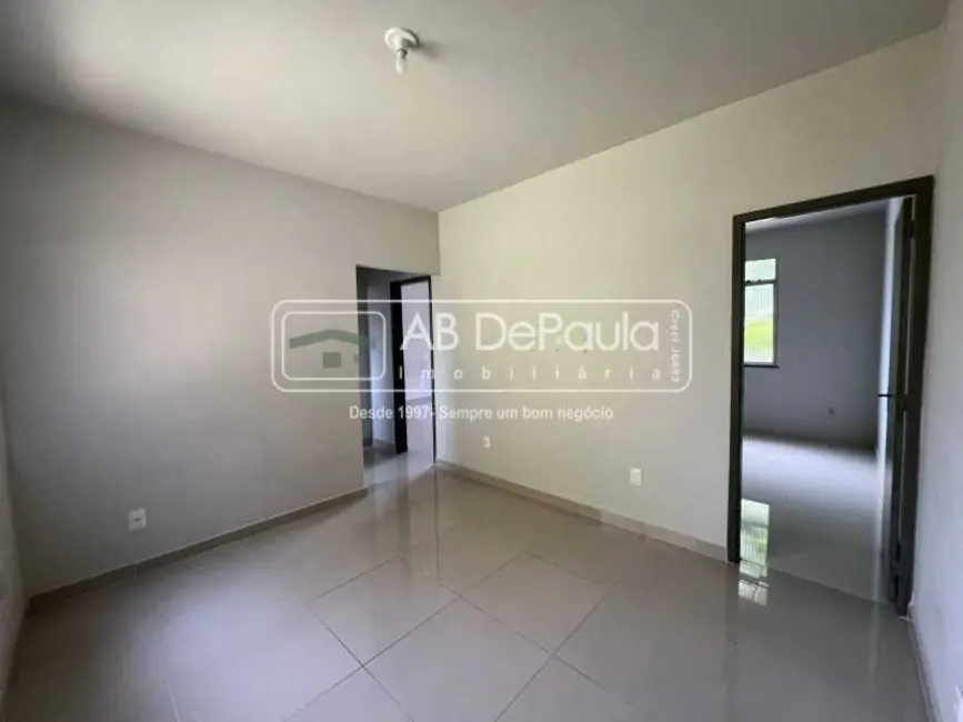 Foto 2 de Apartamento com 2 quartos para alugar, 55m2 em Rio De Janeiro - RJ