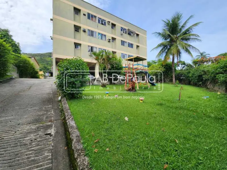 Foto 2 de Apartamento com 2 quartos à venda, 60m2 em Rio De Janeiro - RJ