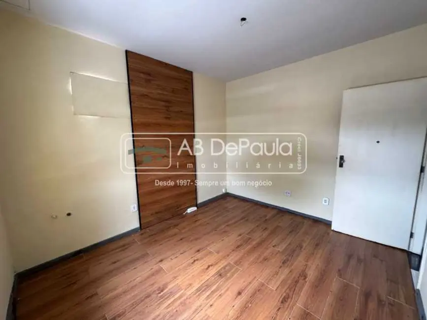 Foto 3 de Sala Comercial para alugar, 20m2 em Rio De Janeiro - RJ