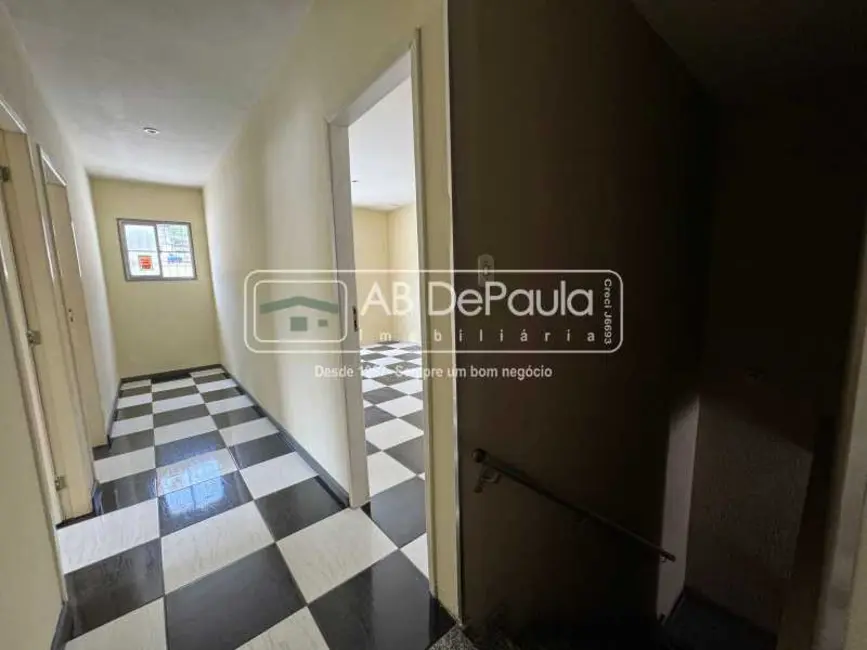 Sala Comercial para alugar, 130m2 em Rio De Janeiro - RJ - imagem 3 Foto 3 de Sala Comercial para alugar, 130m2 em Rio De Janeiro - RJ