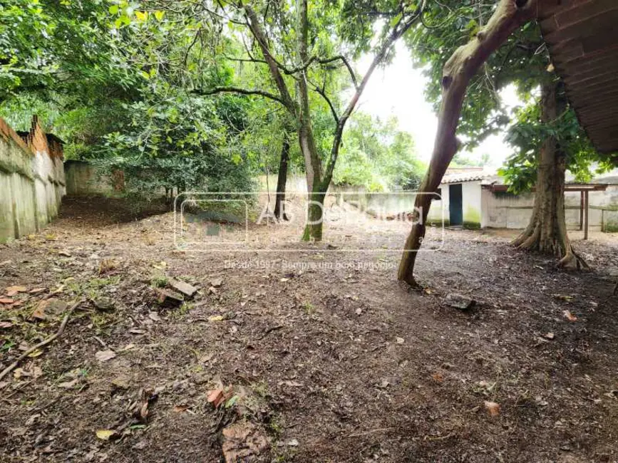 Foto 2 de Terreno / Lote à venda, 648m2 em Rio De Janeiro - RJ