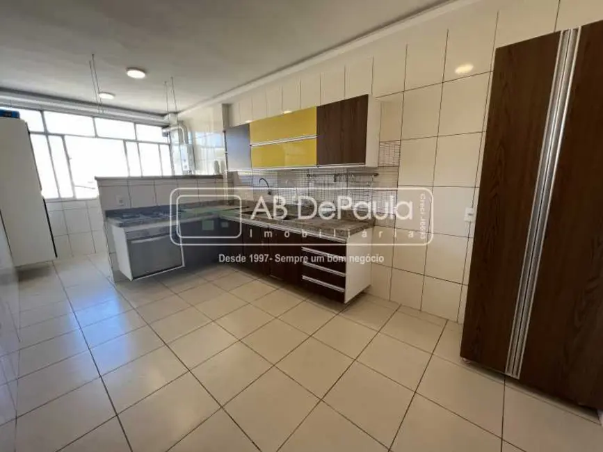 Apartamento com 2 quartos à venda, 80m2 em Rio De Janeiro - RJ - imagem 8 Foto 8 de Apartamento com 2 quartos à venda, 80m2 em Rio De Janeiro - RJ