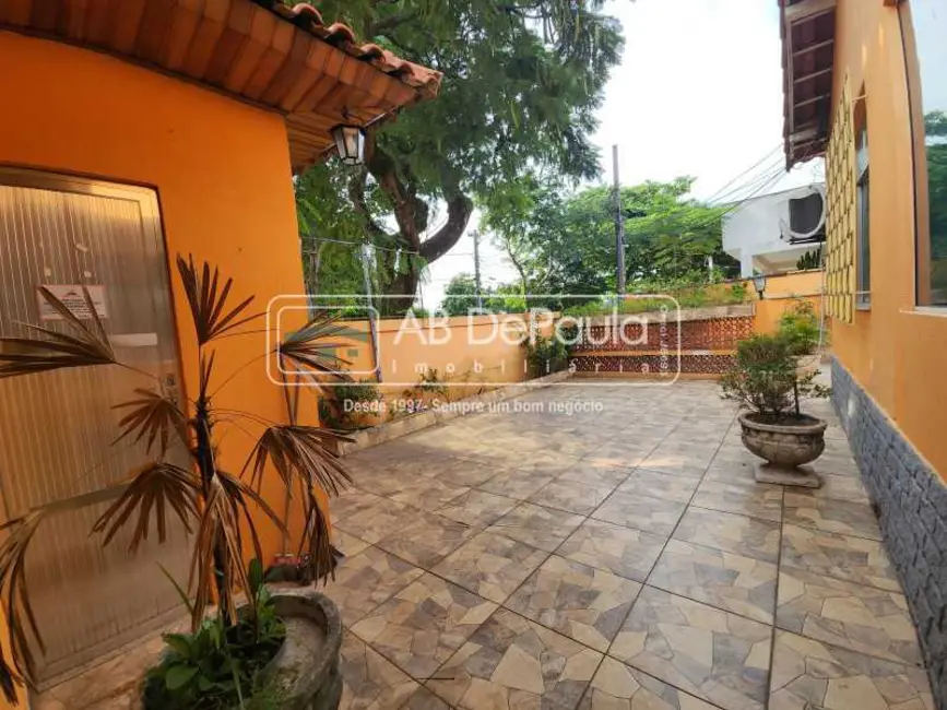 Foto 5 de Casa com 6 quartos à venda, 220m2 em Rio De Janeiro - RJ