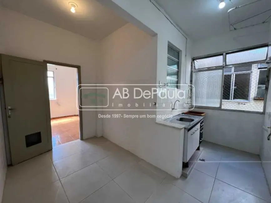 Foto 7 de Apartamento com 2 quartos à venda e para alugar, 46m2 em Rio De Janeiro - RJ