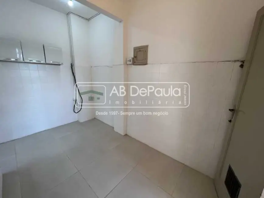 Foto 6 de Apartamento com 2 quartos à venda e para alugar, 46m2 em Rio De Janeiro - RJ
