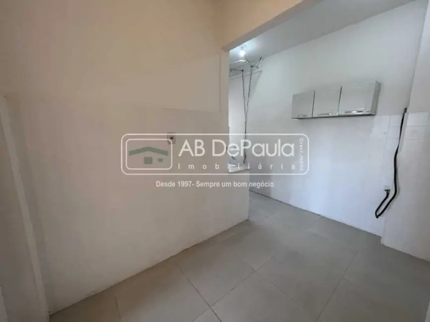 Foto 5 de Apartamento com 2 quartos à venda e para alugar, 46m2 em Rio De Janeiro - RJ