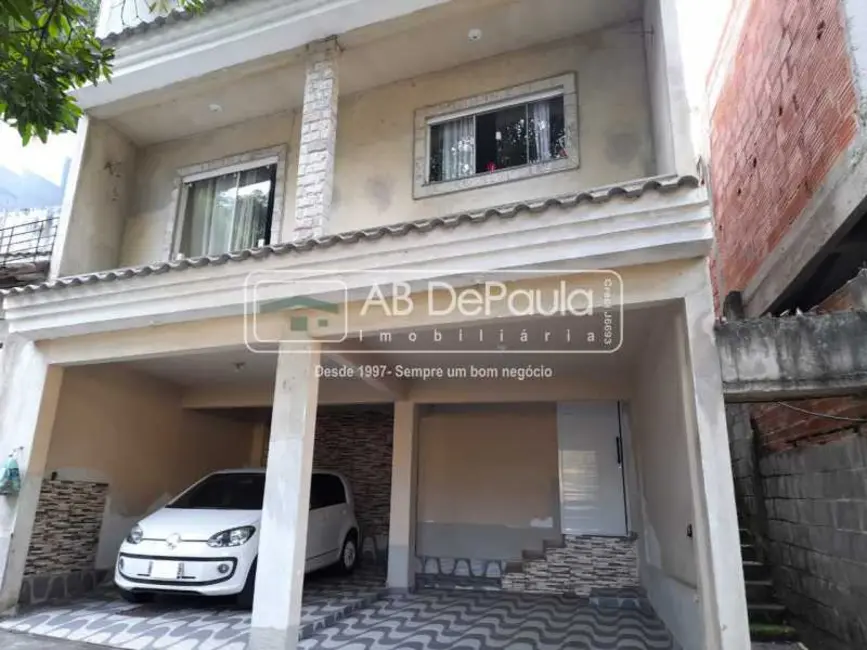 Casa com 2 quartos à venda, 171m2 em Rio De Janeiro - RJ - imagem 5 Foto 5 de Casa com 2 quartos à venda, 171m2 em Rio De Janeiro - RJ