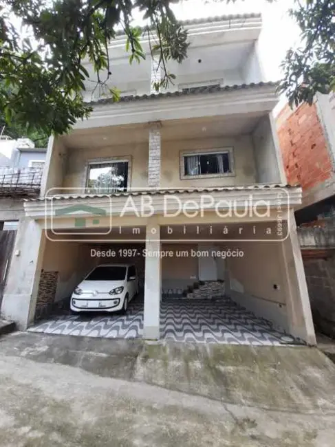 Casa com 2 quartos à venda, 171m2 em Rio De Janeiro - RJ - imagem 3 Foto 3 de Casa com 2 quartos à venda, 171m2 em Rio De Janeiro - RJ