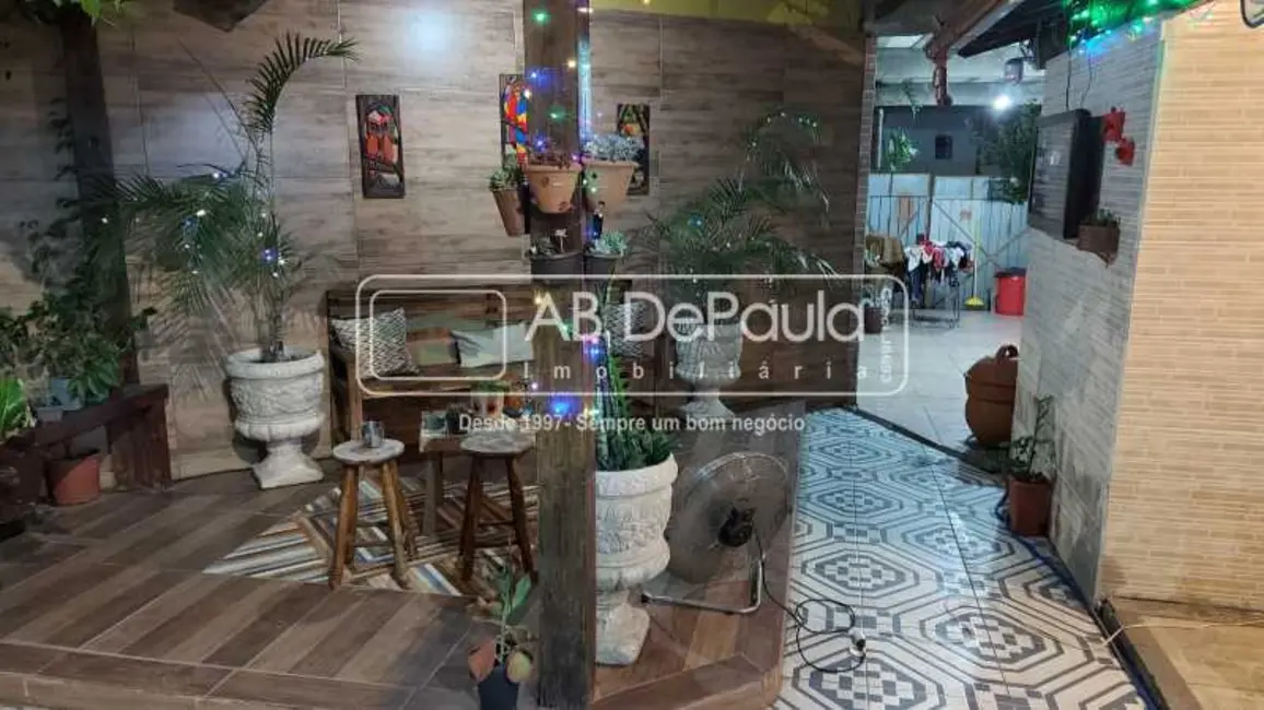 Casa com 2 quartos à venda, 160m2 em Rio De Janeiro - RJ - imagem 5 Foto 5 de Casa com 2 quartos à venda, 160m2 em Rio De Janeiro - RJ