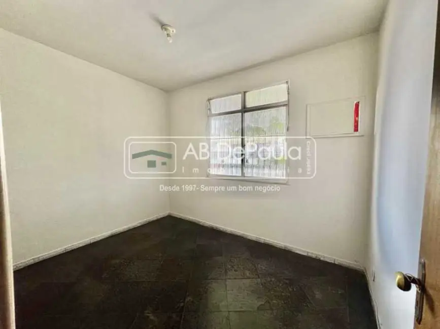 Foto 1 de Apartamento com 2 quartos para alugar em Rio De Janeiro - RJ