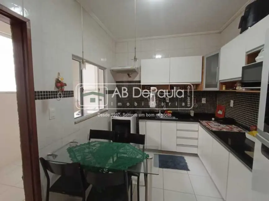 Casa com 2 quartos à venda, 64m2 em Rio De Janeiro - RJ - imagem 8 Foto 8 de Casa com 2 quartos à venda, 64m2 em Rio De Janeiro - RJ