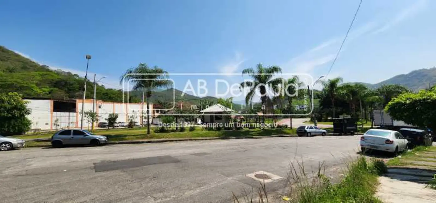 Terreno / Lote à venda, 1322m2 em Rio De Janeiro - RJ - imagem 4 Foto 4 de Terreno / Lote à venda, 1322m2 em Rio De Janeiro - RJ
