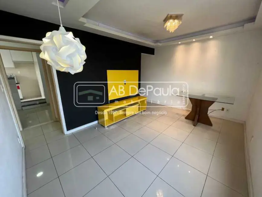 Foto 3 de Apartamento com 2 quartos à venda, 62m2 em Rio De Janeiro - RJ