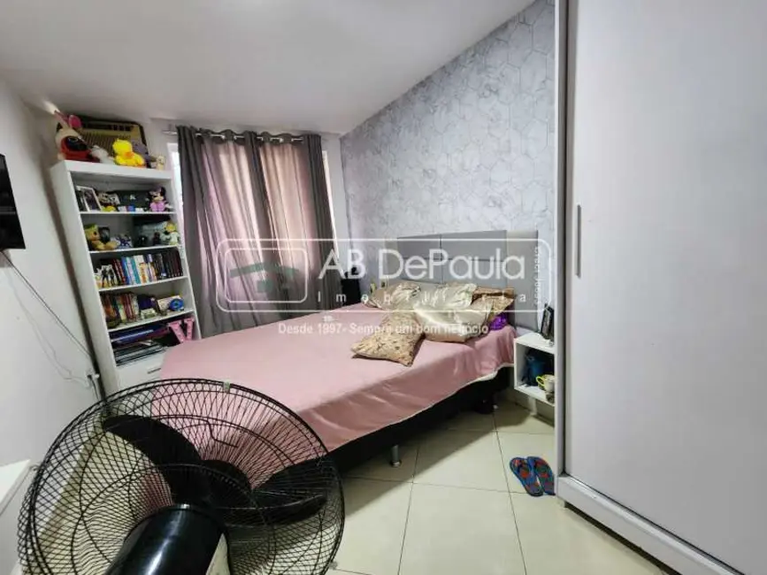 Casa com 3 quartos à venda, 160m2 em Rio De Janeiro - RJ - imagem 8 Foto 8 de Casa com 3 quartos à venda, 160m2 em Rio De Janeiro - RJ