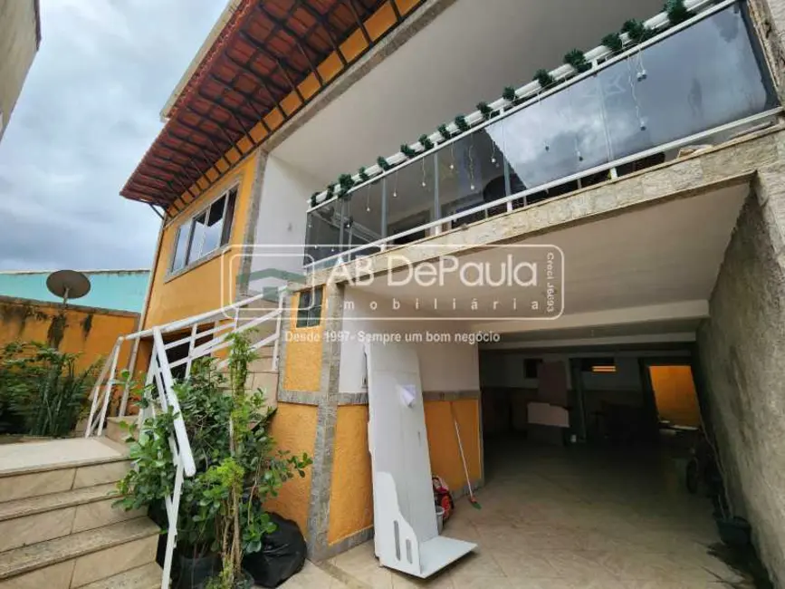 Casa com 3 quartos à venda, 160m2 em Rio De Janeiro - RJ - imagem 2 Foto 2 de Casa com 3 quartos à venda, 160m2 em Rio De Janeiro - RJ