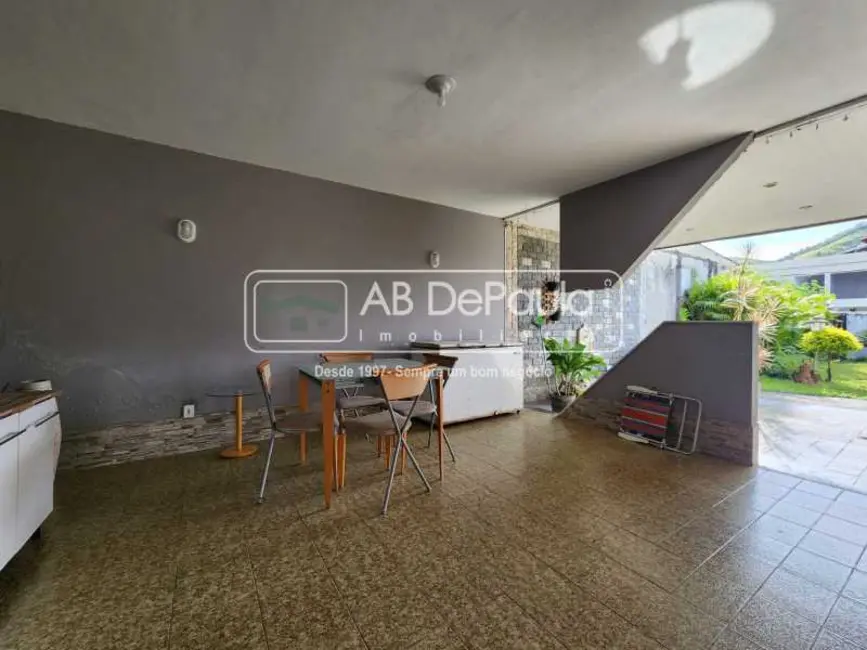 Foto 9 de Casa com 3 quartos à venda, 298m2 em Rio De Janeiro - RJ