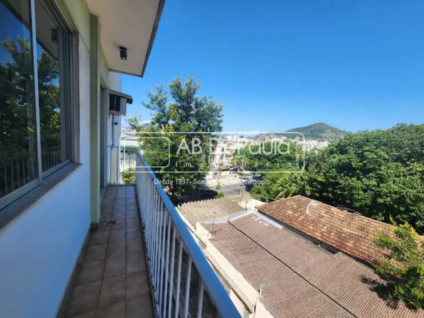 Apartamento com 2 quartos à venda, 78m2 em Rio De Janeiro - RJ - imagem 8 Foto 8 de Apartamento com 2 quartos à venda, 78m2 em Rio De Janeiro - RJ