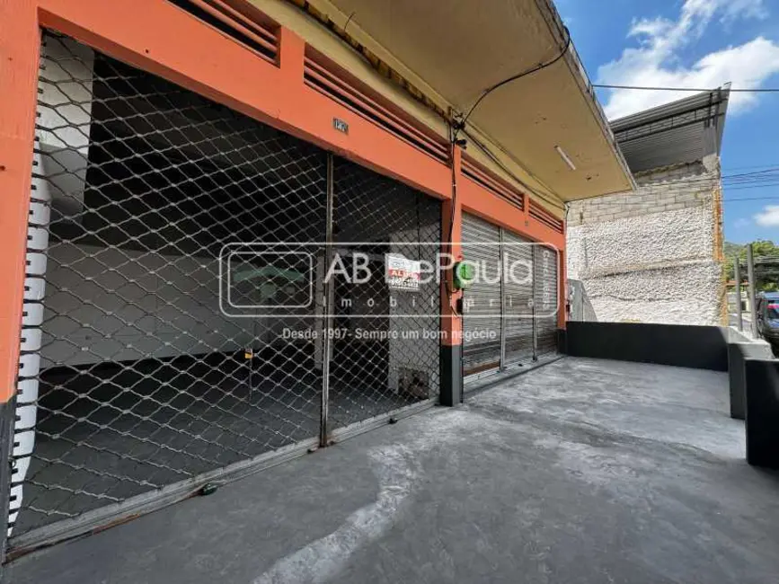 Loja para alugar, 69m2 em Rio De Janeiro - RJ - imagem 1 Foto 1 de Loja para alugar, 69m2 em Rio De Janeiro - RJ