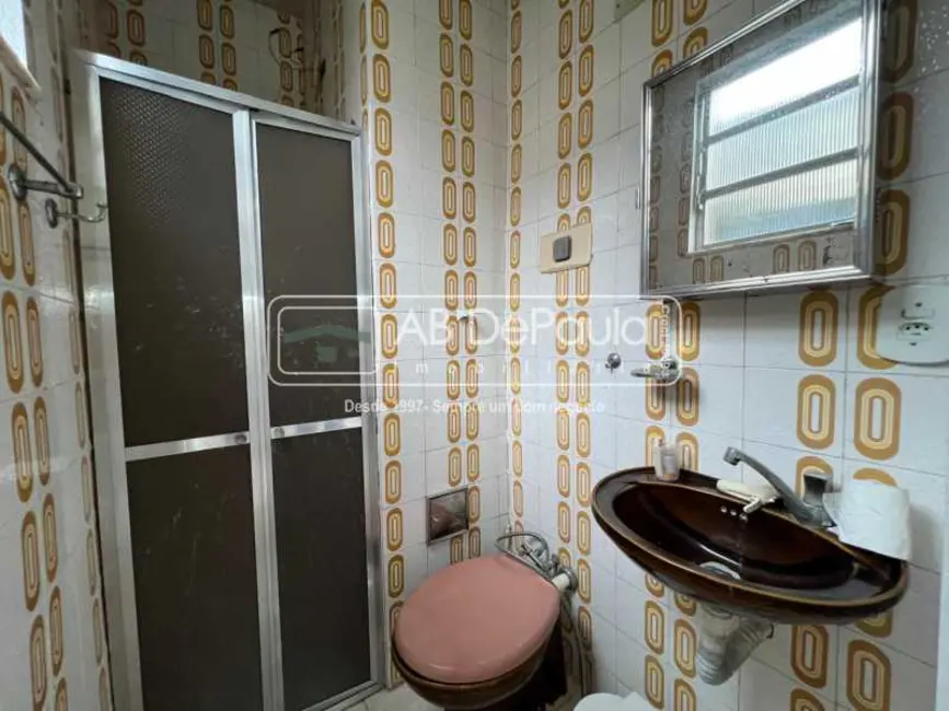 Foto 8 de Apartamento com 4 quartos para alugar, 94m2 em Rio De Janeiro - RJ