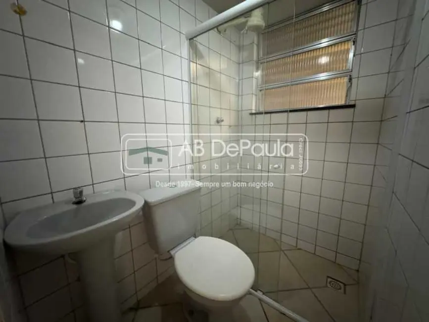 Foto 6 de Apartamento com 2 quartos para alugar, 45m2 em Rio De Janeiro - RJ