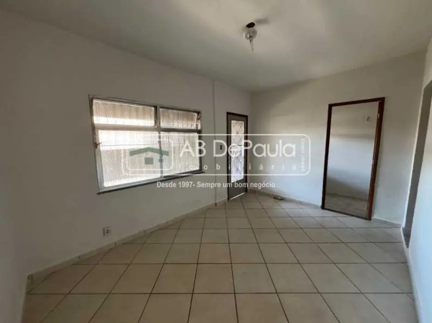 Foto 3 de Apartamento com 2 quartos para alugar, 45m2 em Rio De Janeiro - RJ