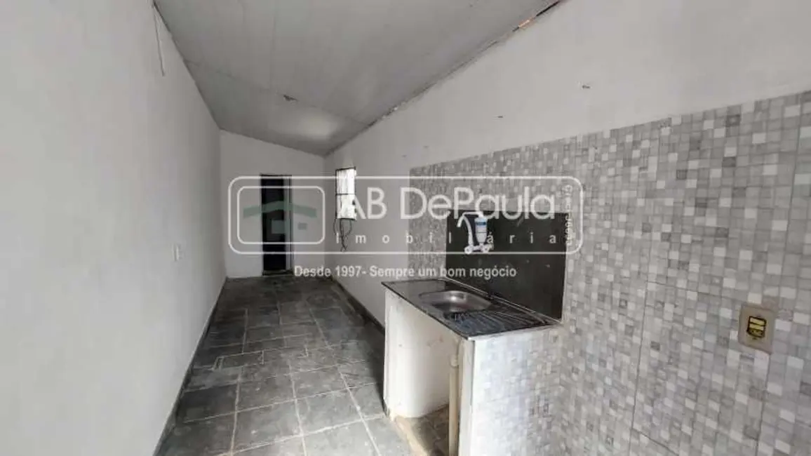 Kitnet com 1 quarto para alugar em Rio De Janeiro - RJ - imagem 2 Foto 2 de Kitnet com 1 quarto para alugar em Rio De Janeiro - RJ