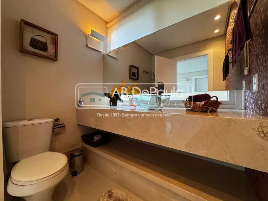 Casa de Condomínio com 5 quartos à venda, 616m2 em Rio De Janeiro - RJ - imagem 3 Foto 3 de Casa de Condomínio com 5 quartos à venda, 616m2 em Rio De Janeiro - RJ