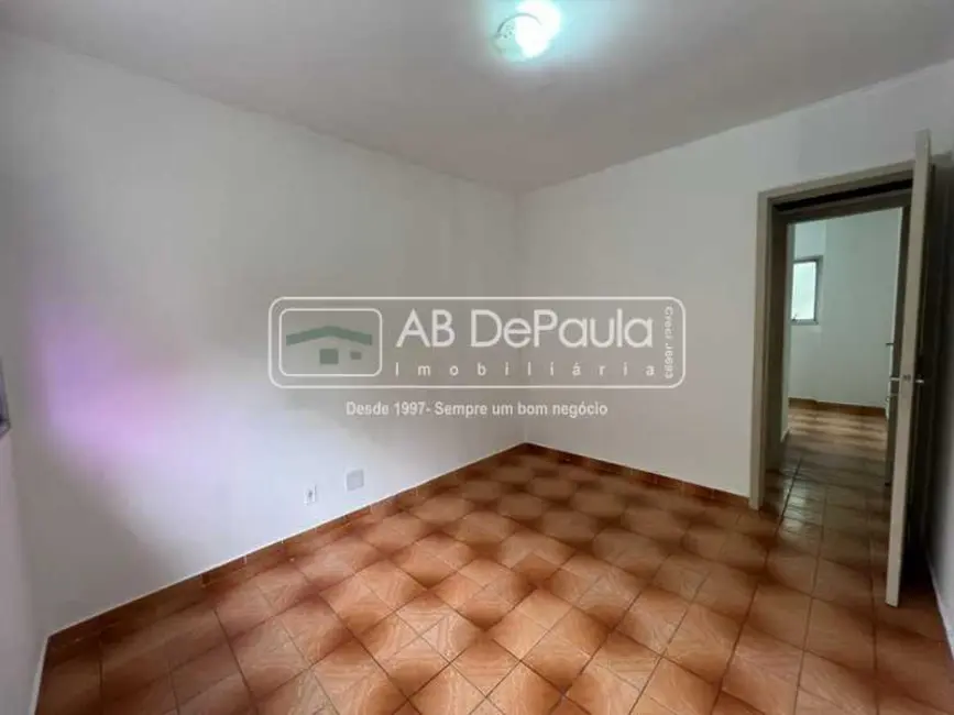 Apartamento com 3 quartos para alugar, 72m2 em Rio De Janeiro - RJ - imagem 9 Foto 9 de Apartamento com 3 quartos para alugar, 72m2 em Rio De Janeiro - RJ