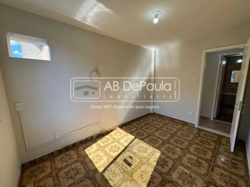 Foto 9 de Apartamento com 2 quartos para alugar, 53m2 em Rio De Janeiro - RJ