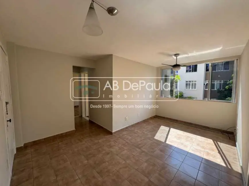 Foto 1 de Apartamento com 2 quartos para alugar, 53m2 em Rio De Janeiro - RJ