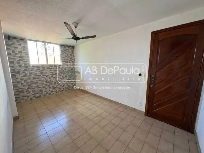 Apartamento com 2 quartos para alugar, 50m2 em Rio De Janeiro - RJ - imagem 2 Foto 2 de Apartamento com 2 quartos para alugar, 50m2 em Rio De Janeiro - RJ