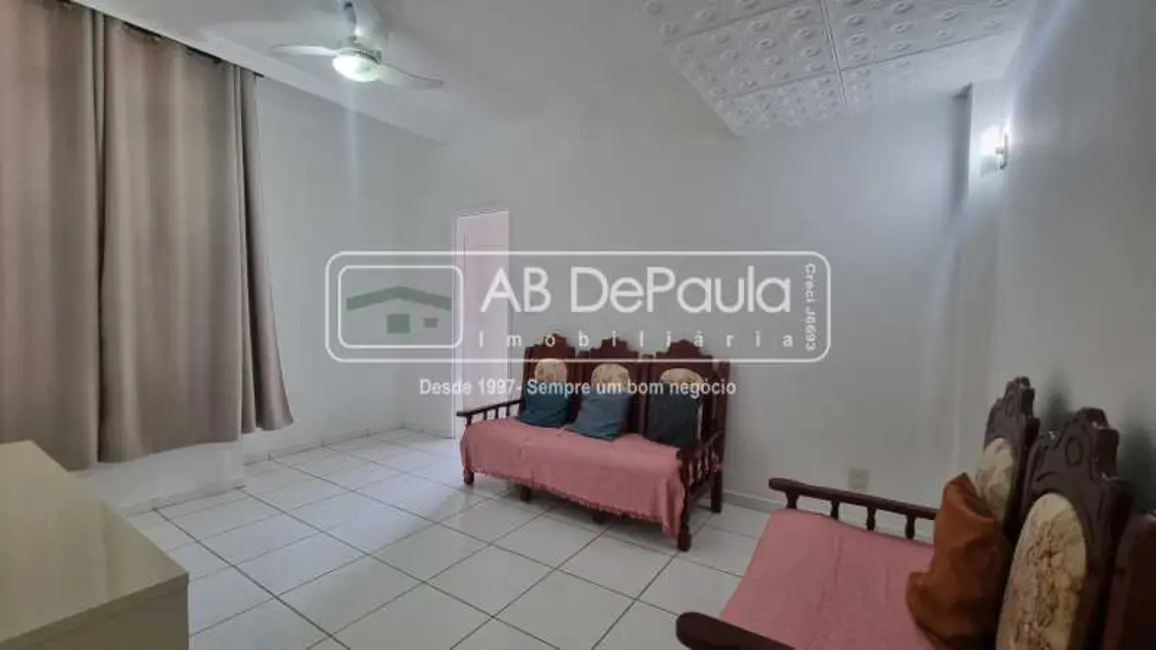 Foto 2 de Apartamento com 2 quartos à venda, 60m2 em Rio De Janeiro - RJ