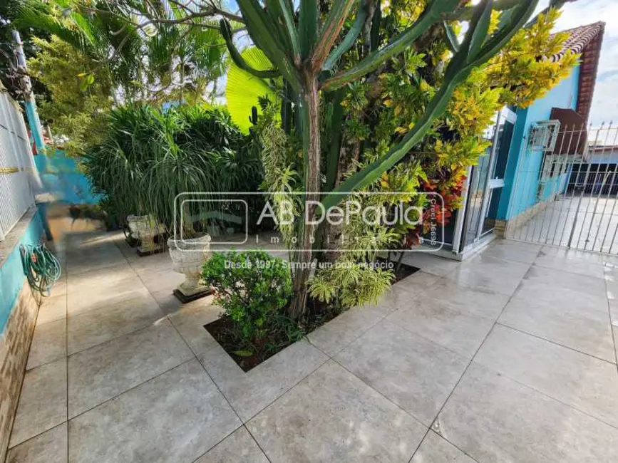 Foto 2 de Casa com 3 quartos à venda, 168m2 em Rio De Janeiro - RJ