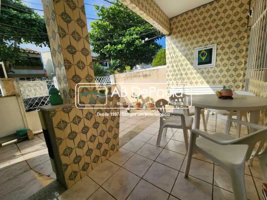 Foto 3 de Casa com 2 quartos à venda, 81m2 em Rio De Janeiro - RJ