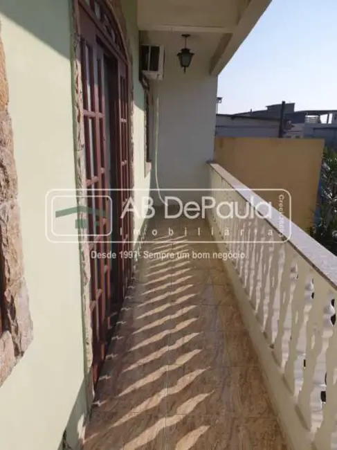 Foto 8 de Casa com 2 quartos à venda, 156m2 em Rio De Janeiro - RJ