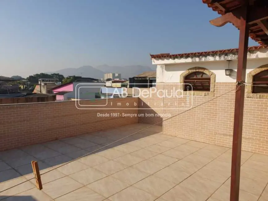 Foto 6 de Casa com 2 quartos à venda, 156m2 em Rio De Janeiro - RJ